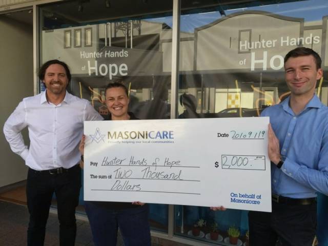 Masonicare & Lodge Cessnock donate $2,000 to Hunter Hands of Hope